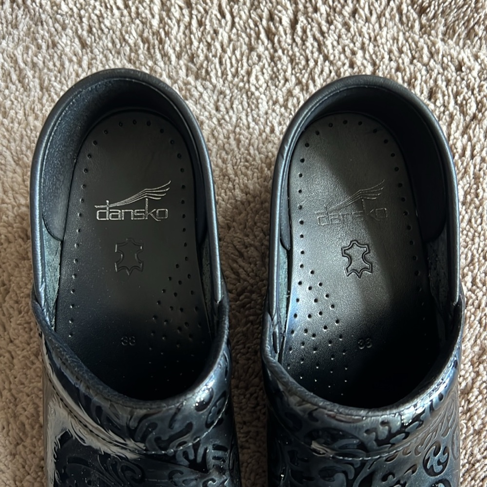 Dansko Clogs - Picture 3 of 6